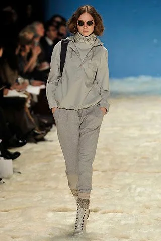 Look 15
